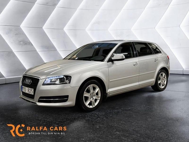 Silver Begagnad 2013 Audi A3 Attraction Kombi | 89 800 kr (Marknadspris) - Bild 1/3