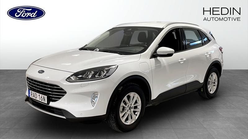 Vit Begagnad 2023 Ford Kuga SUV | 269 900 kr (Marknadspris) - Bild 1/4