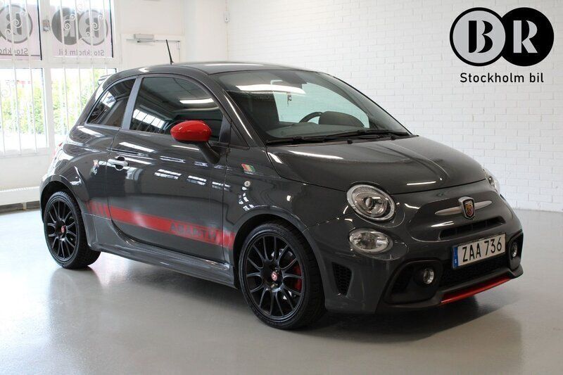 Grå Begagnad 2019 Fiat 500 Abarth Halvkombi | 149 900 kr - Bild 1/4