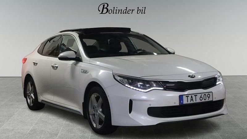 Vit Begagnad 2017 Kia Optima Comfort | 148 900 kr (Marknadspris) - Bild 1/4