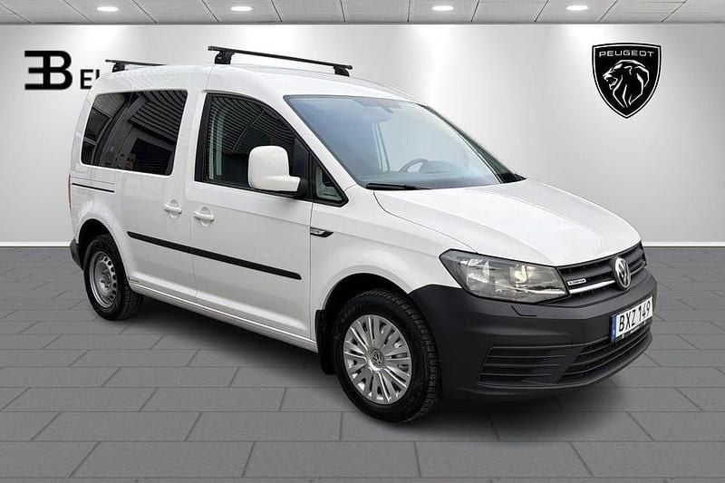 Begagnad VW Caddy 110 HK (80 kW) 2018 Vit Minibuss