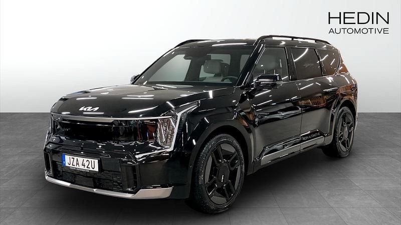Svart (black) Begagnad 2025 Kia EV9 GT-Line SUV | 789 900 kr (Marknadspris) - Bild 1/4