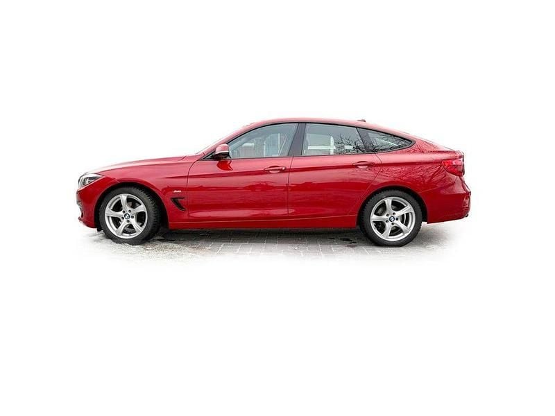 Begagnad 2017 BMW 320 Gran Turismo | 140 000 kr (Bra pris) - Bild 1/4