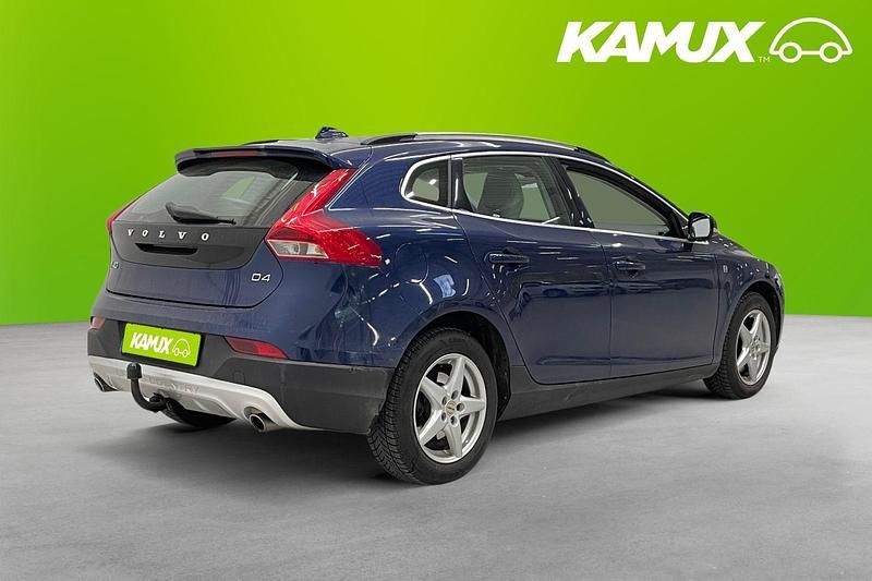Begagnad Volvo V40 CC 190 HK (139 kW) 2015 Blå Kombi