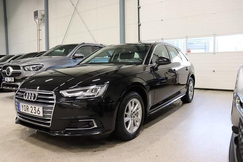 Begagnad Audi A4 190 HK (139 kW) 2018 Svart Kombi