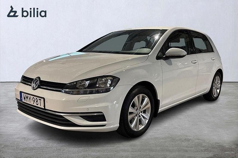 Vit Begagnad 2019 VW Golf VIII Halvkombi | 169 000 kr (Lite dyr) - Bild 1/4