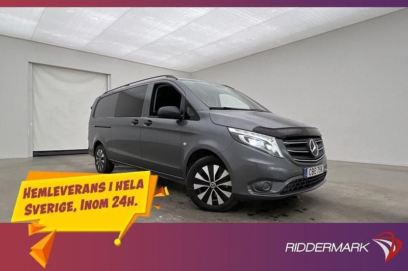 Grå Begagnad 2022 Mercedes Vito Van | 559 800 kr - Bild 1/3