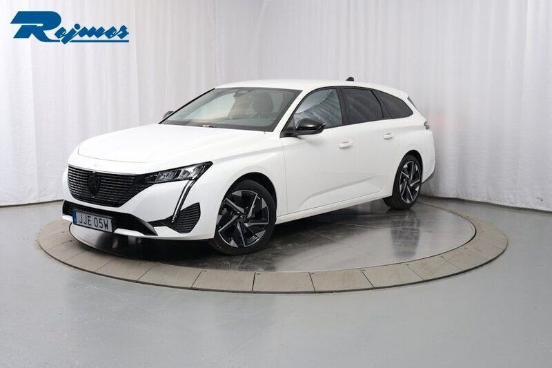 Vit Begagnad 2023 Peugeot 308 S Kombi | 269 500 kr (Marknadspris) - Bild 1/4