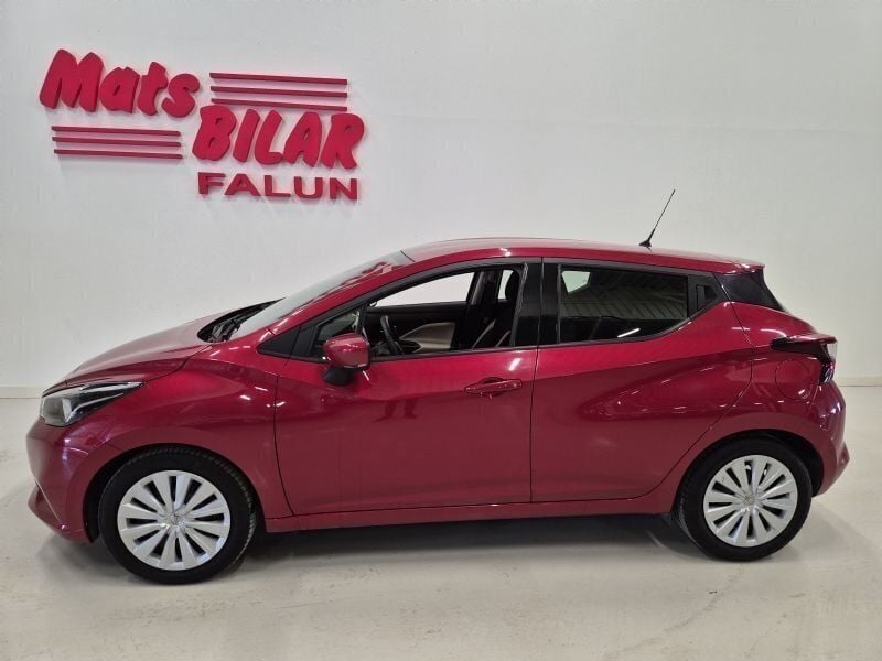 Röd Begagnad 2018 Nissan Micra Halvkombi | 149 900 kr (Lite dyr) - Bild 1/4