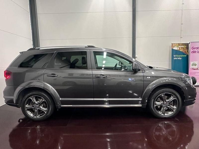 Begagnad Fiat Freemont Black Code 170 HK (125 kW) 2015 Grå SUV
