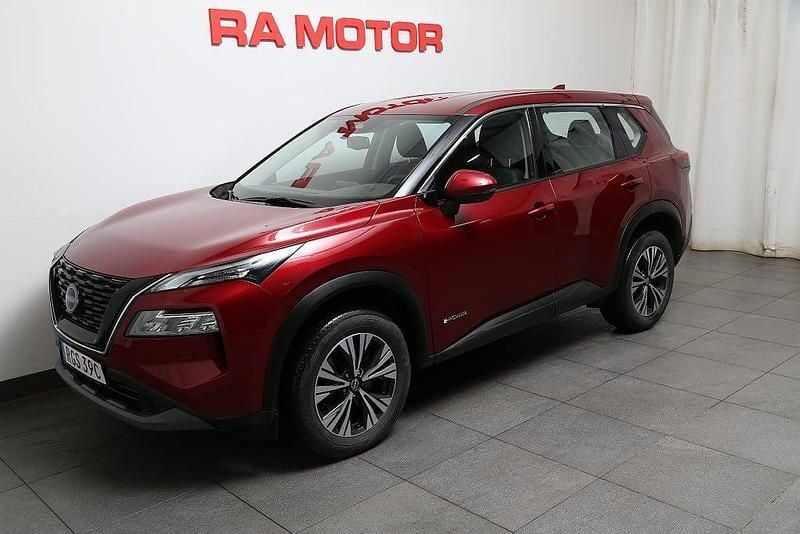 Röd Begagnad 2022 Nissan X-Trail Acenta SUV | 299 900 kr - Bild 1/3