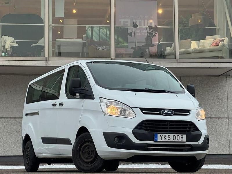 Begagnad Ford Transit Custom 131 HK (96 kW) 2017 Vit Kombi