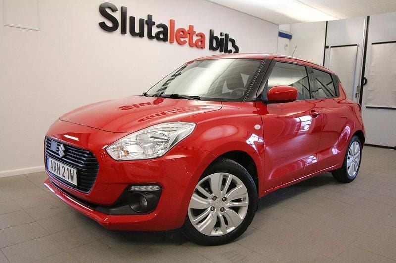 Röd Begagnad 2019 Suzuki Swift Halvkombi | 154 900 kr (Marknadspris) - Bild 1/4