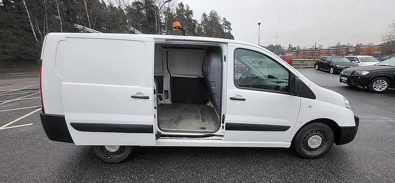 Begagnad Toyota Proace 128 HK (94 kW) 2014 Vit Minibuss