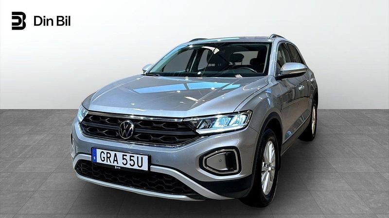 Silver Begagnad 2024 VW T-Roc Life SUV | 309 900 kr (Lite dyr) - Bild 1/4