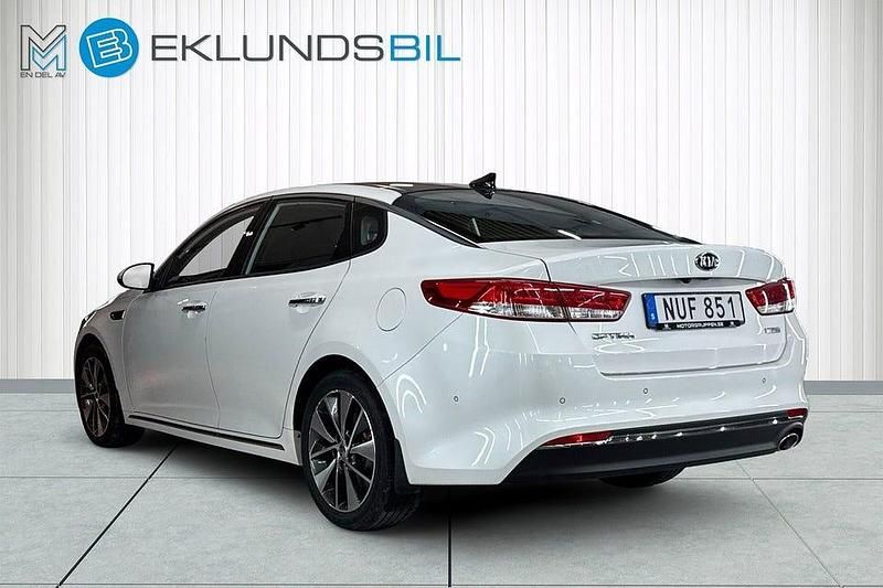 Begagnad Kia Optima Launch Edition 141 HK (103 kW) 2016 Vit Sedan