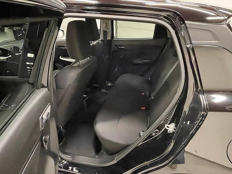 Begagnad Suzuki Swift 2020 Svart