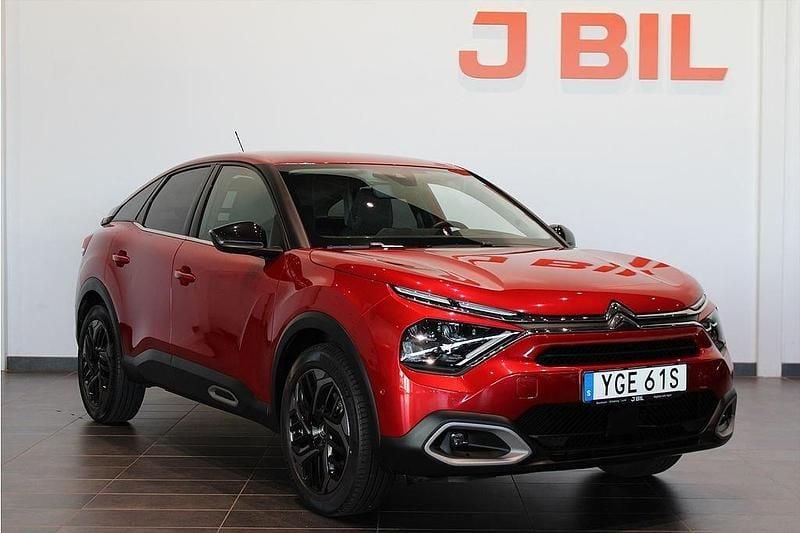 Röd Begagnad 2021 Citroën C4 Shine Halvkombi | 154 900 kr (Bra pris) - Bild 1/4