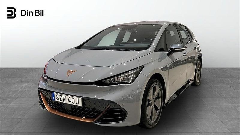 Vapor grey Begagnad 2023 Cupra Born Halvkombi | 259 900 kr (Marknadspris) - Bild 1/4