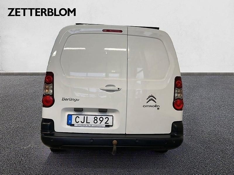 Begagnad Citroën Berlingo 99 HK (72 kW) 2016 Vit Minibuss
