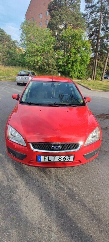Röd Begagnad 2007 Ford Focus Kombi | 20 000 kr (Marknadspris) - Bild 1/4
