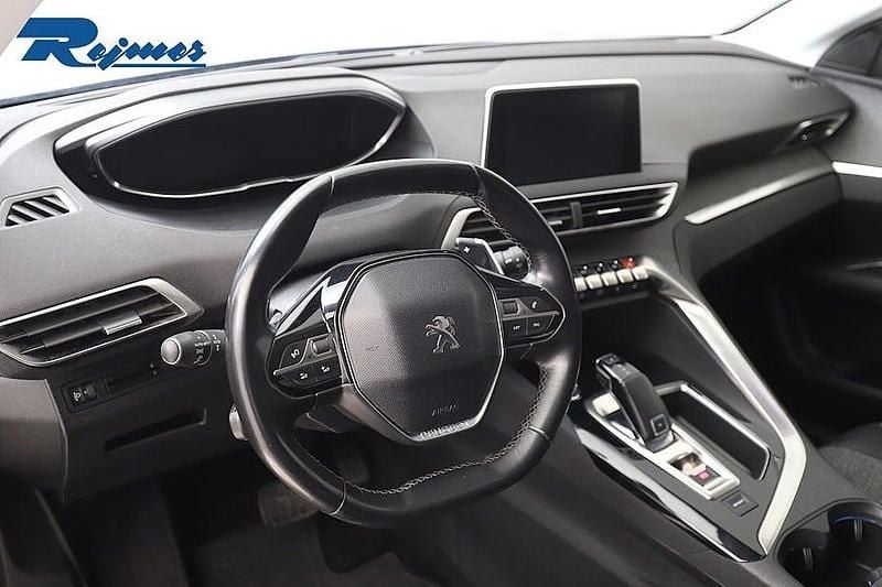 Begagnad Peugeot 3008 Allure 131 HK (96 kW) 2018 Svart SUV