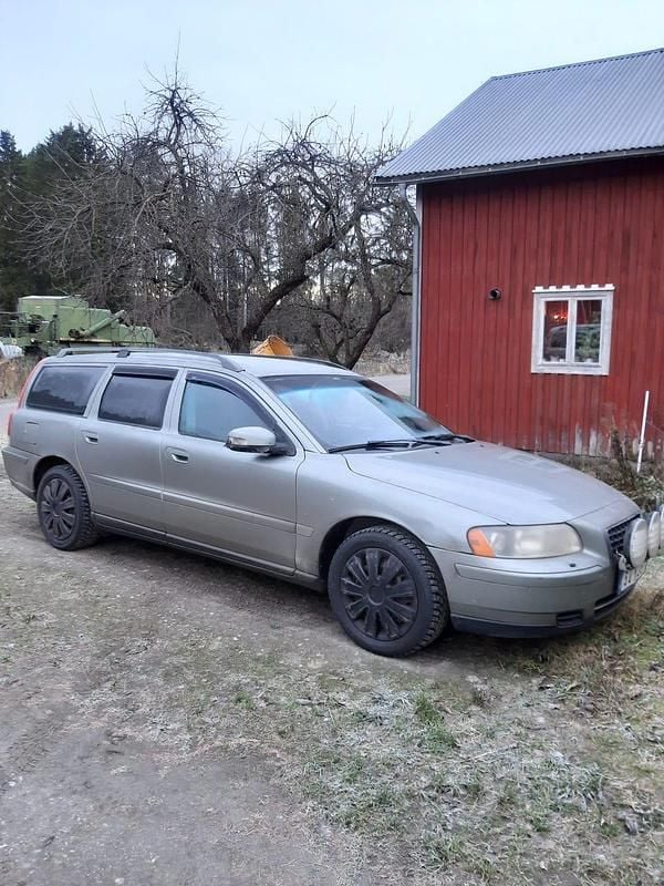 Begagnad 2007 Volvo V70 Kombi | 15 000 kr (Superpris) - Bild 1/1