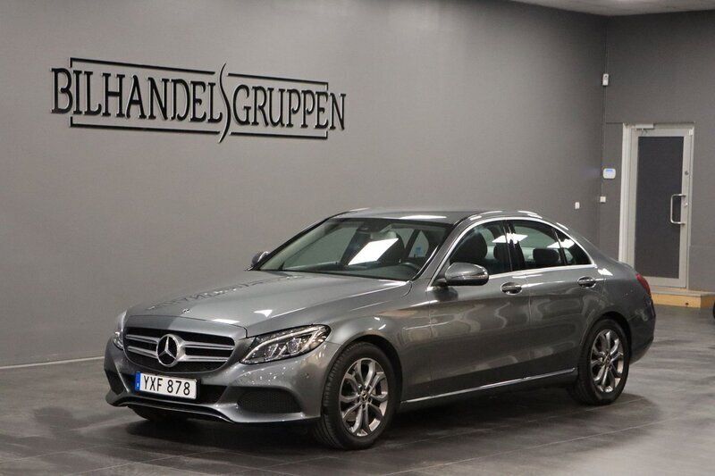 Grå Begagnad 2017 Mercedes C220 Sedan | 239 900 kr (Marknadspris) - Bild 1/4