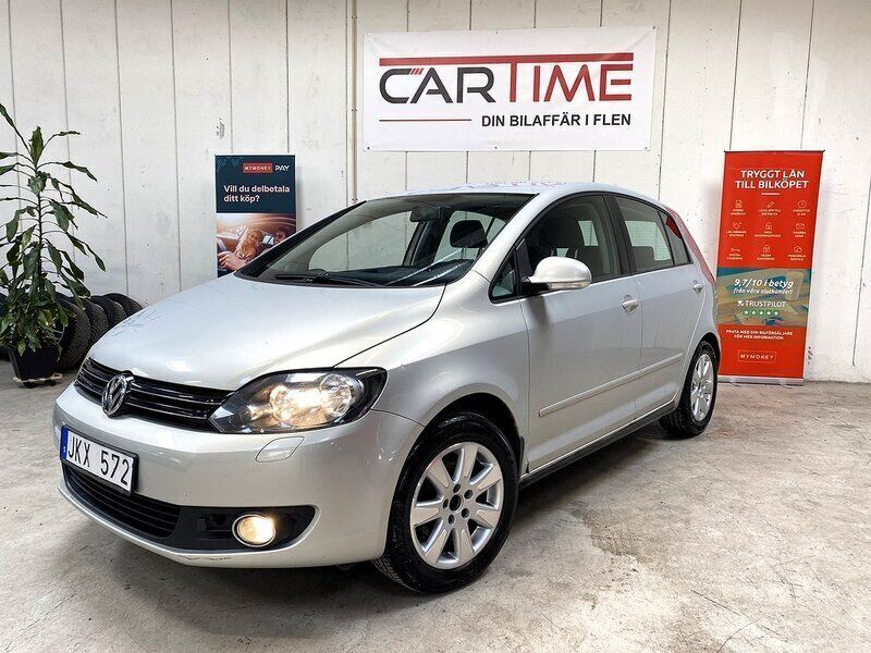 Ljusbrun Begagnad 2010 VW Golf Plus Cross Minibuss | 45 900 kr (Marknadspris) - Bild 1/4