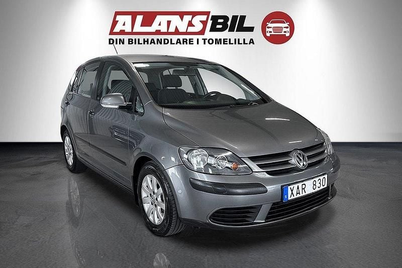 Grå Begagnad 2006 VW Golf Plus Cross Comfortline Minibuss | 69 000 kr (Marknadspris) - Bild 1/4