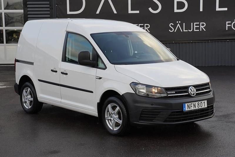 Candy white Begagnad 2016 VW Caddy Minibuss | 79 000 kr (Marknadspris) - Bild 1/4