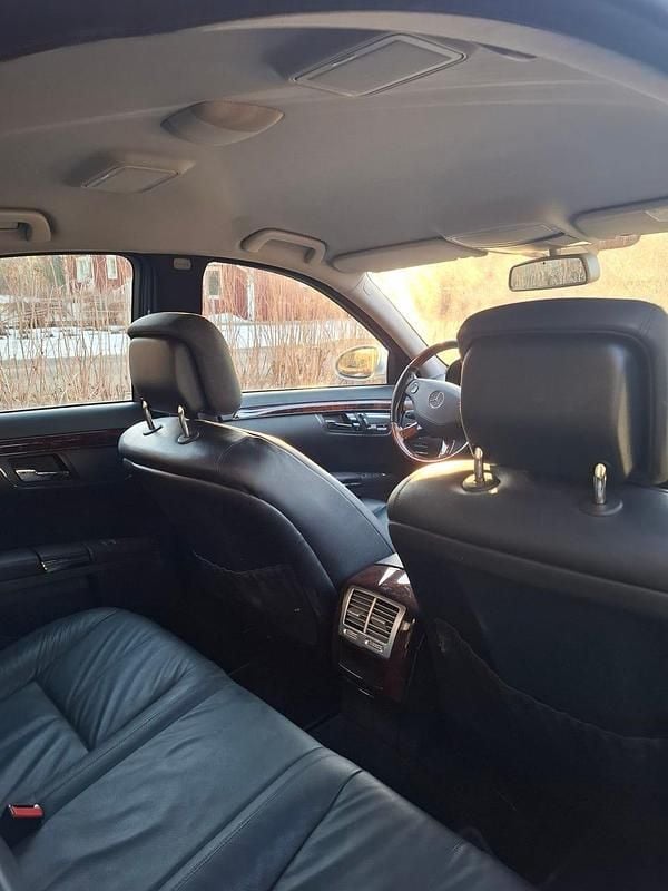 Begagnad Mercedes S450 340 HK (250 kW) 2007 Sedan
