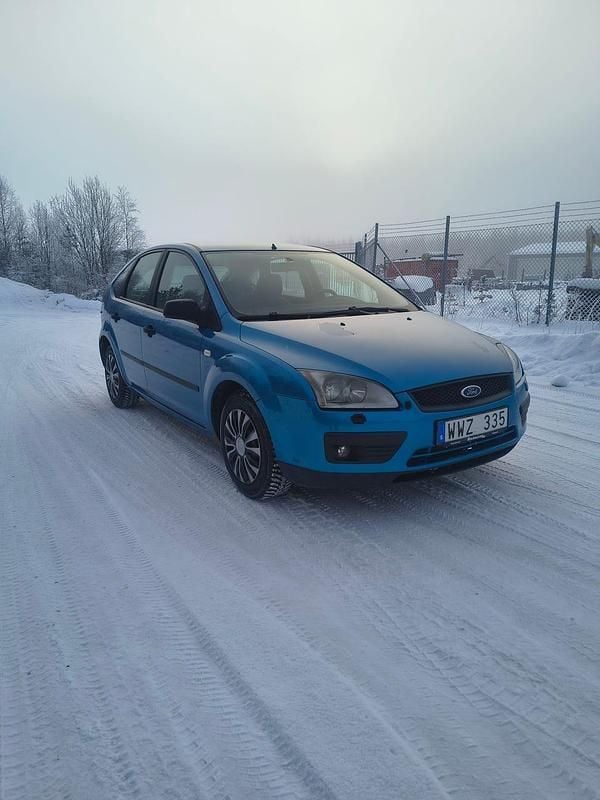 Begagnad 2005 Ford Focus | 29 900 kr (Dyr) - Bild 1/4