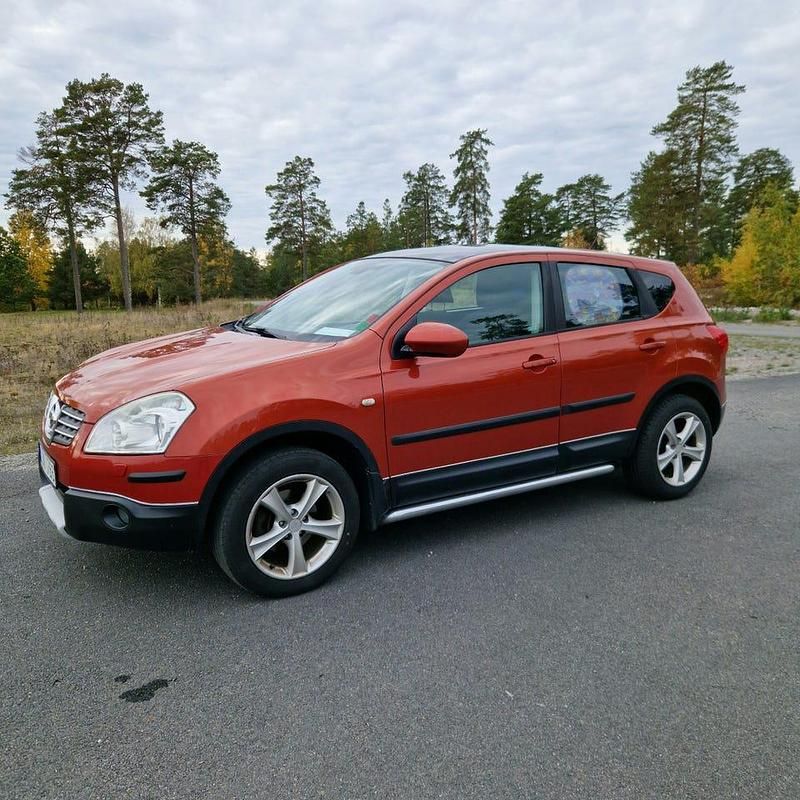 Begagnad 2007 Nissan Qashqai SUV | 31 000 kr (Lite dyr) - Bild 1/4