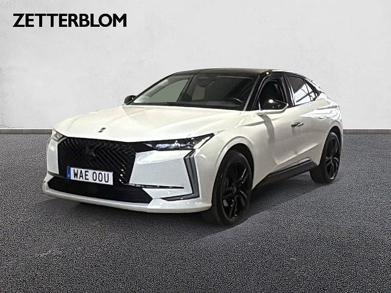 Begagnad DS Automobiles DS4 Performance 180 HK (132 kW) 2022 Vit Halvkombi