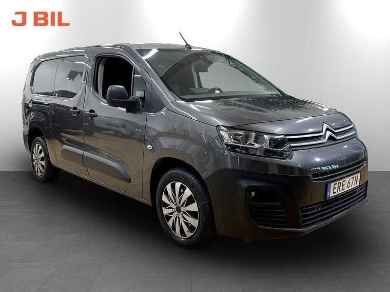 Grå Begagnad 2021 Citroën Berlingo Business Class Van | 164 900 kr (Marknadspris) - Bild 1/4