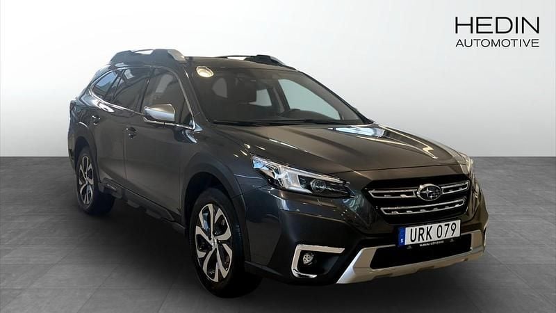 Grå (grey) Begagnad 2022 Subaru Outback SUV | 360 000 kr (Lite dyr) - Bild 1/4