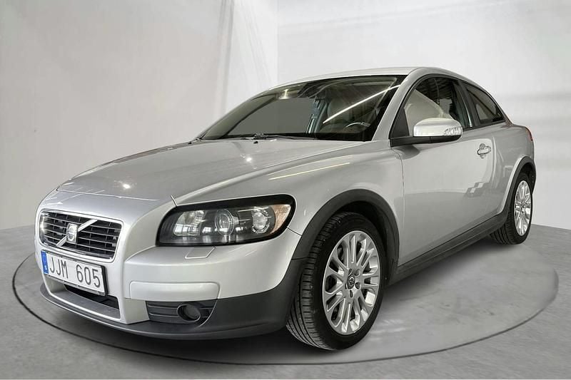 Ljusgrå Begagnad 2007 Volvo C30 Momentum Halvkombi | 66 000 kr - Bild 1/4