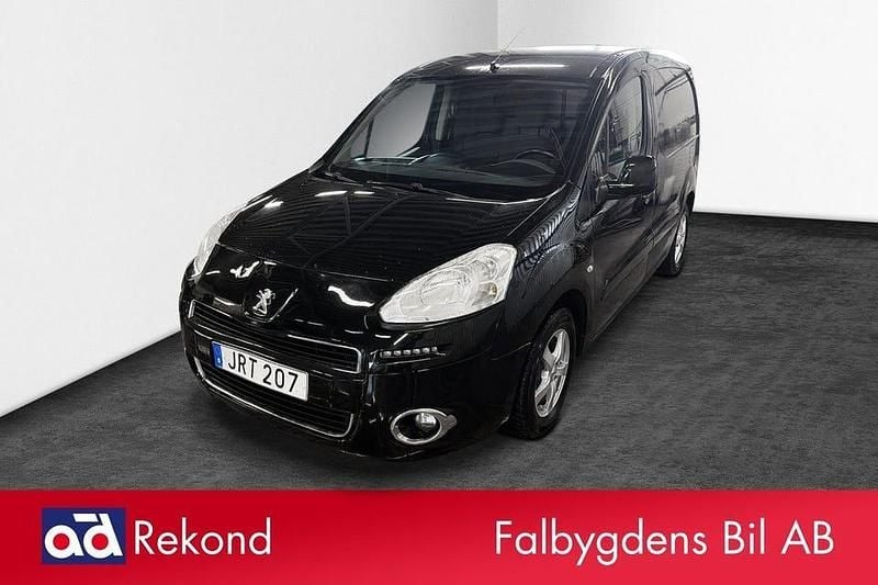 Svart Begagnad 2015 Peugeot Partner Van | 69 000 kr (Bra pris) - Bild 1/4