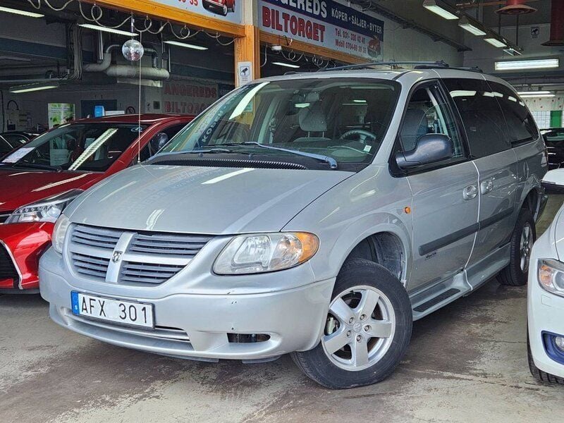 Silver Begagnad 2006 Dodge Grand Caravan Minibuss | 49 999 kr - Bild 1/4