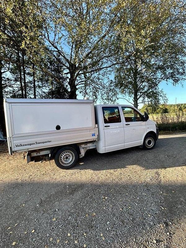 Vit Begagnad 2012 VW T5 Van | 100 000 kr (Superpris) - Bild 1/4