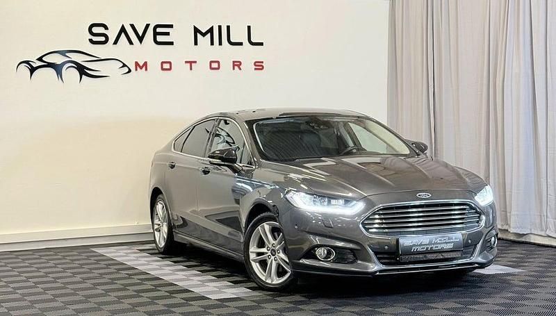 Begagnad Ford Mondeo Business Edition 150 HK (110 kW) 2017 Grå Halvkombi