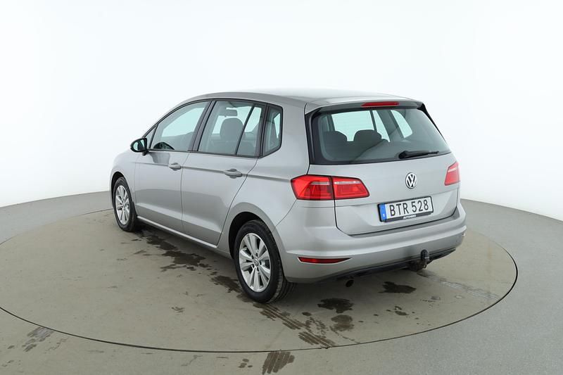 Begagnad VW Golf VII 112 HK (82 kW) 2015 Silver Halvkombi