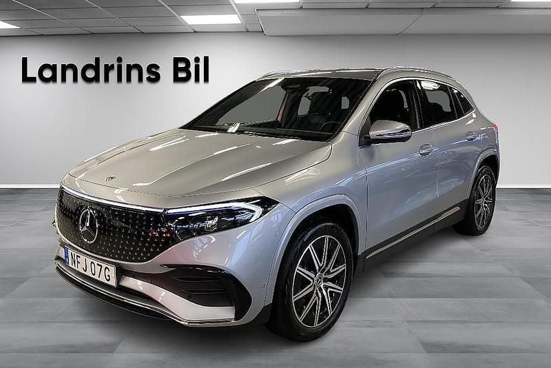 Silver Begagnad 2024 Mercedes EQA300 Advanced SUV | 464 900 kr (Bra pris) - Bild 1/4