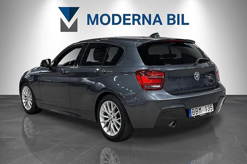Begagnad BMW 120 M Sport 184 HK (135 kW) 2013 Grå Halvkombi