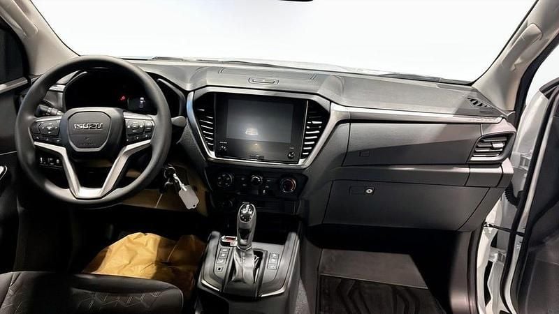 Ny Isuzu D-Max 163 HK (119 kW) 2025 Vit Pickup