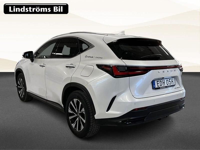 Begagnad Lexus NX450h+ Business Edition 313 HK (230 kW) 2025 Vit SUV