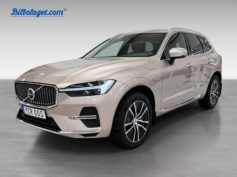 Grå Begagnad 2023 Volvo XC60 Plus SUV | 509 500 kr - Bild 1/3