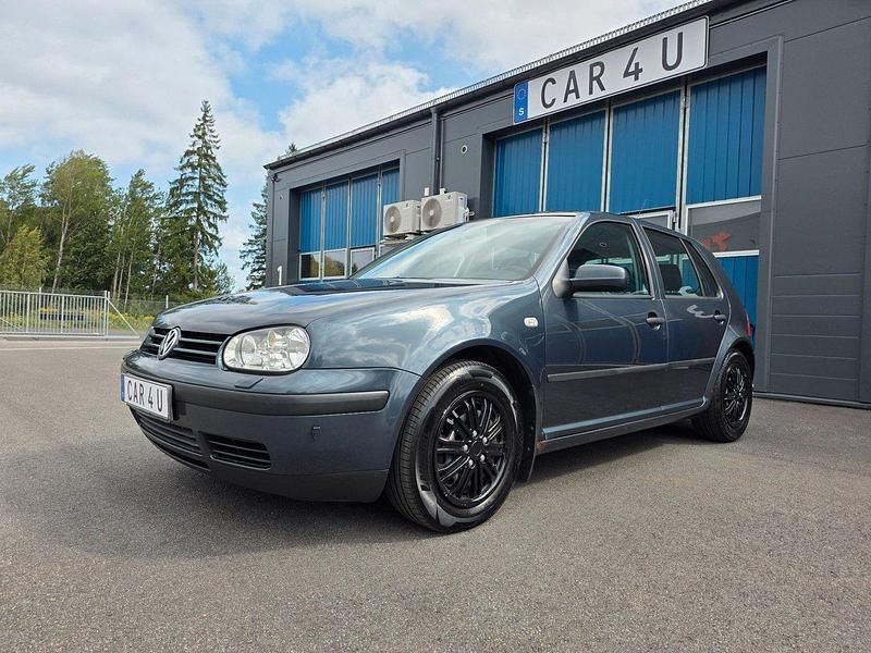 Mörkgrå (grå) Begagnad 2003 VW Golf IV Halvkombi | 19 500 kr (Marknadspris) - Bild 1/4