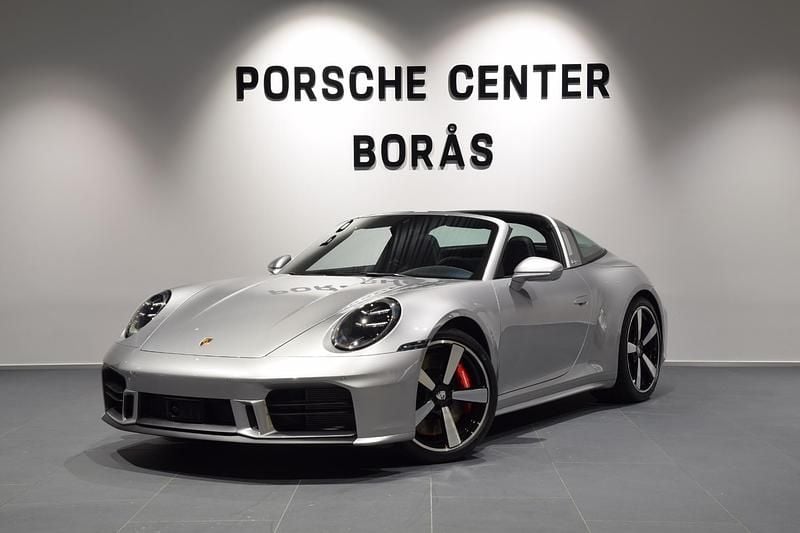 Ny 2026 Porsche 911 Targa 4S Cab | 2 230 900 kr - Bild 1/4